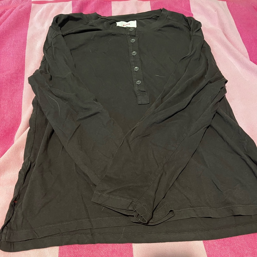 Black cozy long sleeve